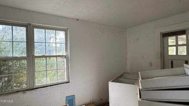 2459 Old State Route 34, Limestone, TN 37681