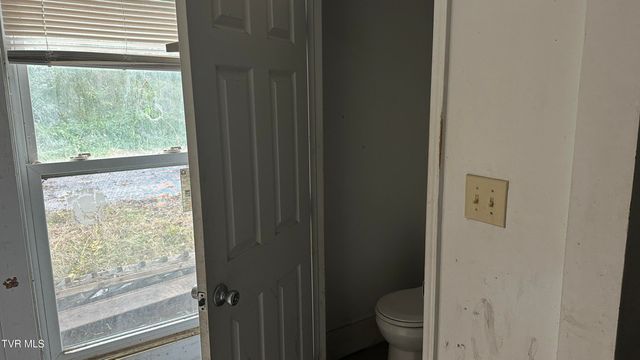 2459 Old State Route 34, Limestone, TN 37681