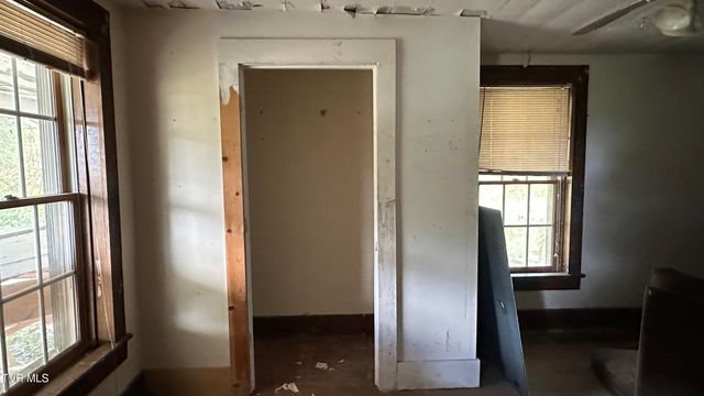 2459 Old State Route 34, Limestone, TN 37681