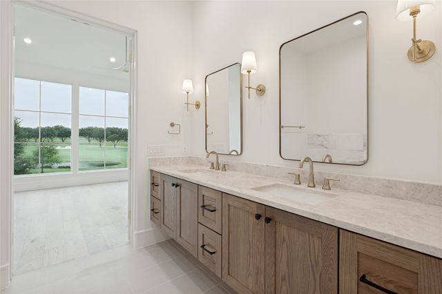 350 N O Connor Ridge Boulevard 21, Irving, TX 75038