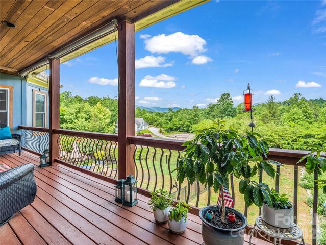 334 Willow Top Lane, Lake Lure, NC 28746