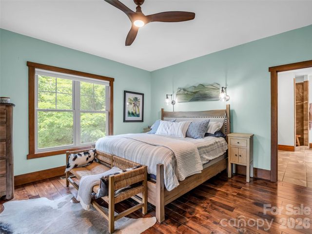 334 Willow Top Lane, Lake Lure, NC 28746
