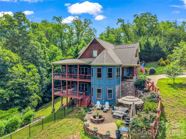 334 Willow Top Lane, Lake Lure, NC 28746