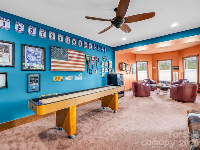 334 Willow Top Lane, Lake Lure, NC 28746