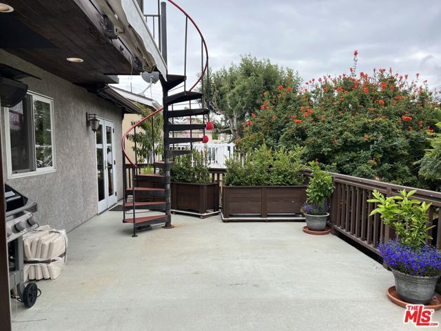 1019 Camino Real, Redondo Beach, CA 90277