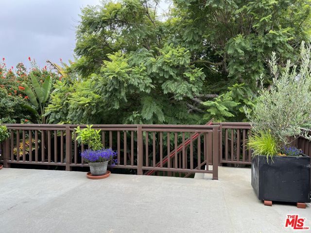 1019 Camino Real, Redondo Beach, CA 90277