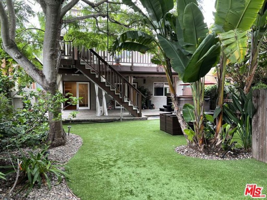 1019 Camino Real, Redondo Beach, CA 90277