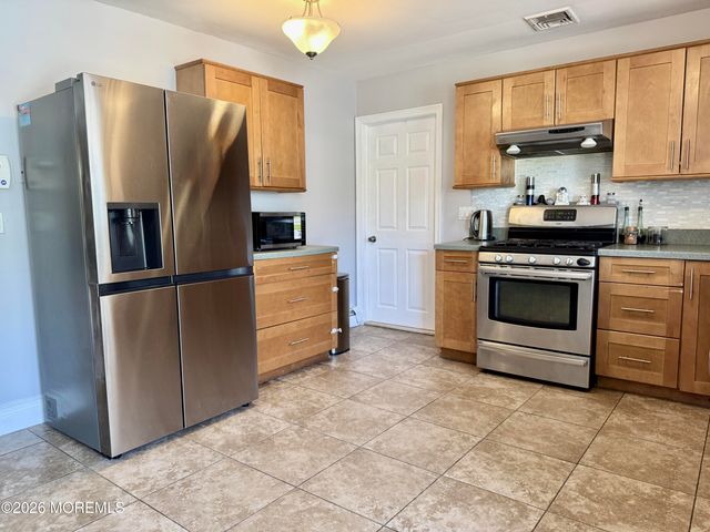 808 Clifton Street, Forked River, NJ 08731