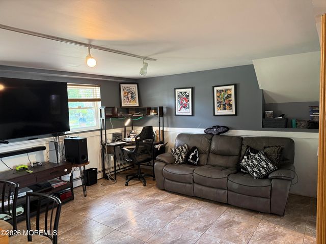808 Clifton Street, Forked River, NJ 08731
