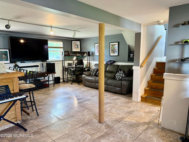 808 Clifton Street, Forked River, NJ 08731