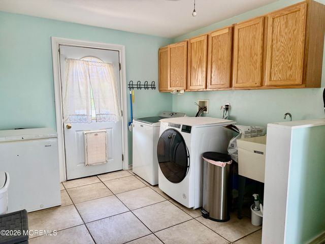808 Clifton Street, Forked River, NJ 08731