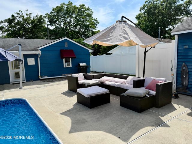 808 Clifton Street, Forked River, NJ 08731