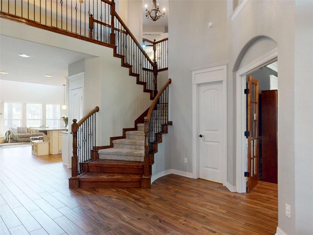 436 Old Orchard Court, Dickinson, TX 77539