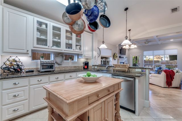 4623 W Amherst Avenue, Dallas, TX 75209