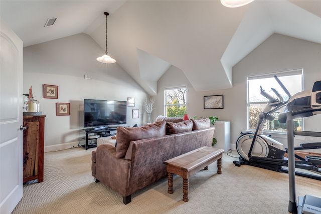 4623 W Amherst Avenue, Dallas, TX 75209