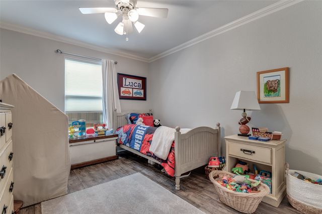 4623 W Amherst Avenue, Dallas, TX 75209