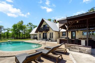 4530 Fm 86, Luling, TX 78648