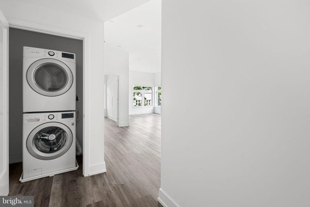 6162 RIDGE AVE, Philadelphia, PA 19128