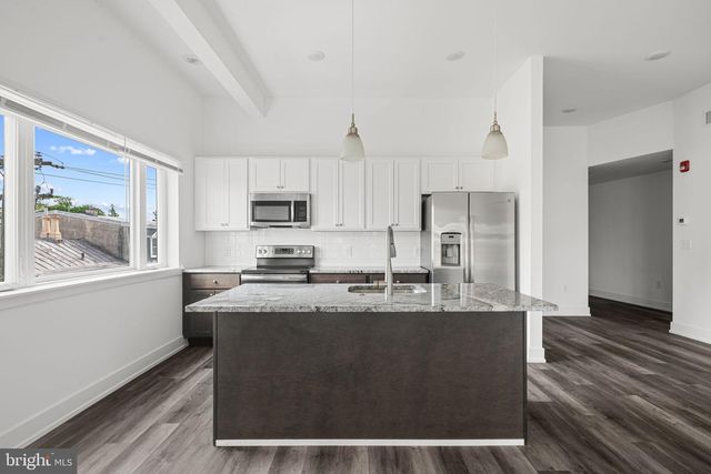 6162 RIDGE AVE, Philadelphia, PA 19128