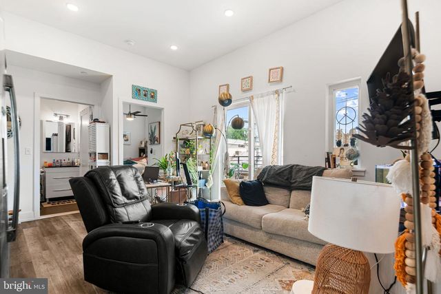 6162 RIDGE AVE, Philadelphia, PA 19128