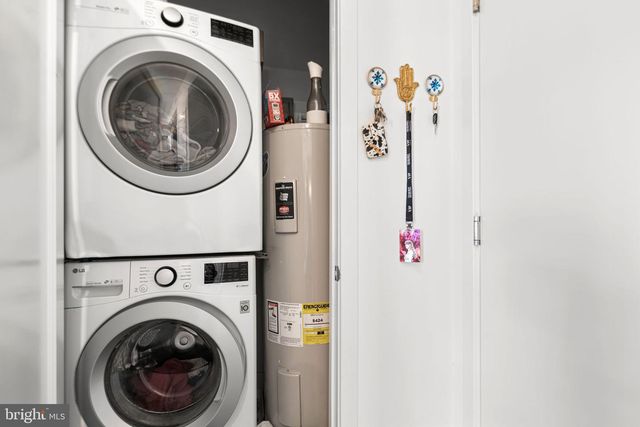 6162 RIDGE AVE, Philadelphia, PA 19128