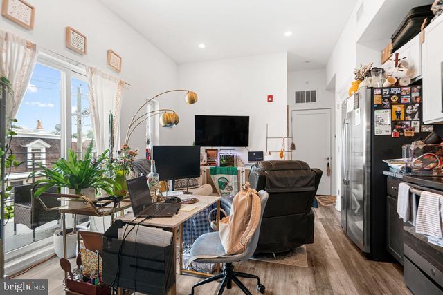 6162 RIDGE AVE, Philadelphia, PA 19128