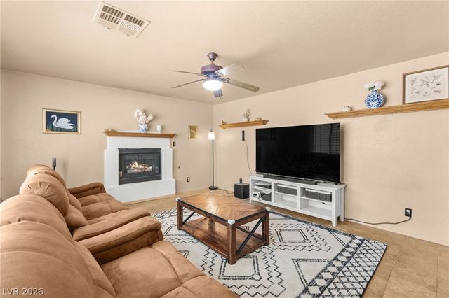 1600 Plata Pico Drive, Las Vegas, NV 89128