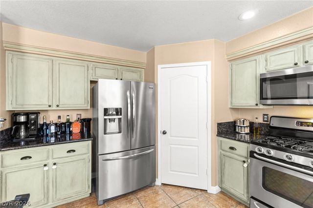 1600 Plata Pico Drive, Las Vegas, NV 89128