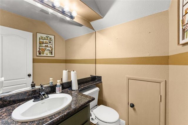 1600 Plata Pico Drive, Las Vegas, NV 89128