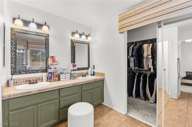 1600 Plata Pico Drive, Las Vegas, NV 89128