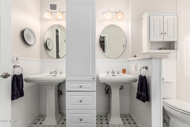 615 W CHILTON Street, Chandler, AZ 85225