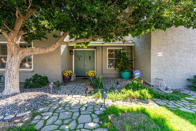 615 W CHILTON Street, Chandler, AZ 85225