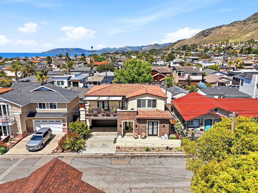 Image 6 of property listing at 244 Boeker Avenue, Pismo Beach, CA 93449