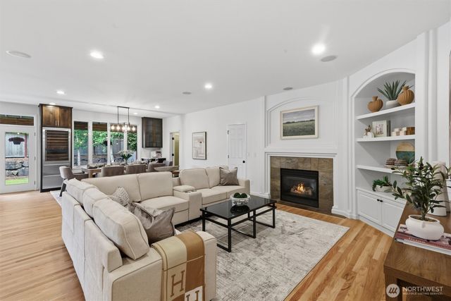 26440 SE 22nd Street, Sammamish, WA 98075