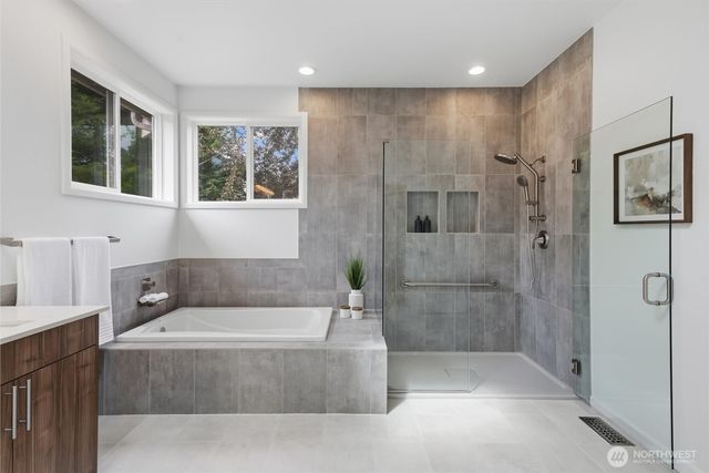 26440 SE 22nd Street, Sammamish, WA 98075