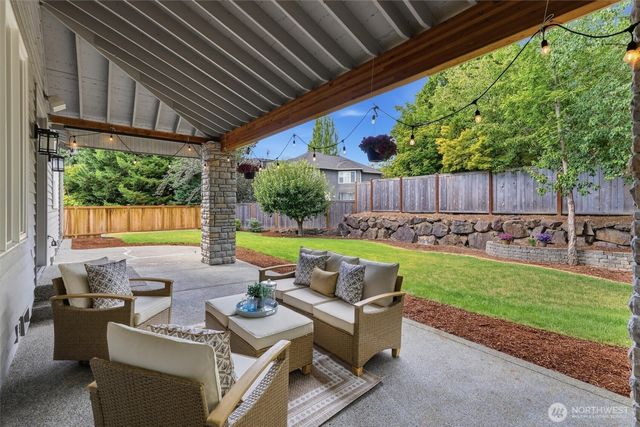 26440 SE 22nd Street, Sammamish, WA 98075