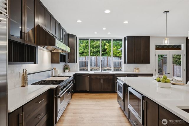 26440 SE 22nd Street, Sammamish, WA 98075
