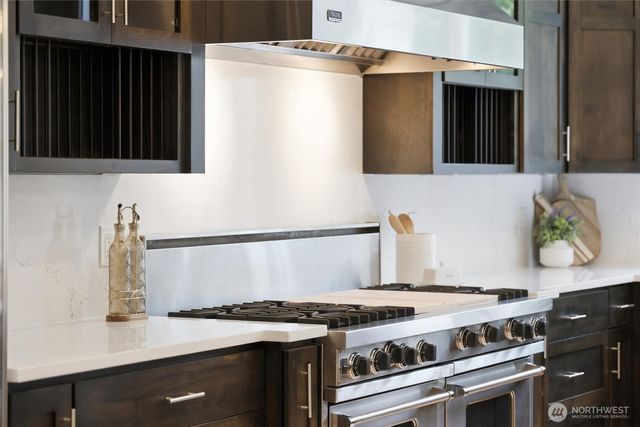 26440 SE 22nd Street, Sammamish, WA 98075