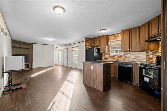 144 Lillian Drive, Dalton, GA 30720