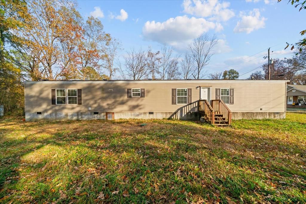 144 Lillian Drive, Dalton, GA 30720