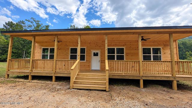 3991 Boiling Springs Road, Murphy, NC 28906