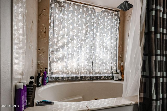 7702 N ALSUP Road, Litchfield Park, AZ 85340