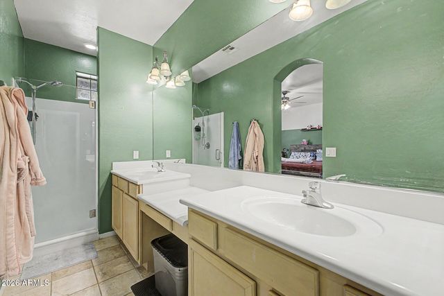 6710 E UNIVERSITY Drive 156, Mesa, AZ 85205