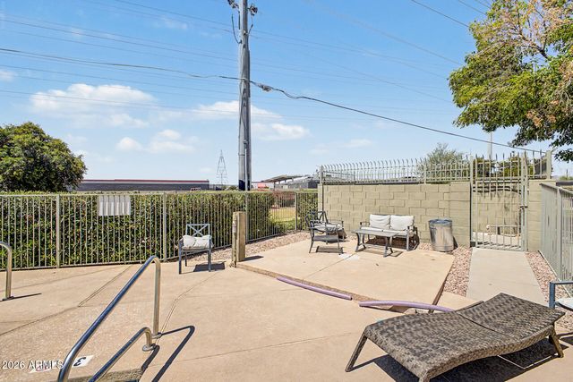 6710 E UNIVERSITY Drive 156, Mesa, AZ 85205