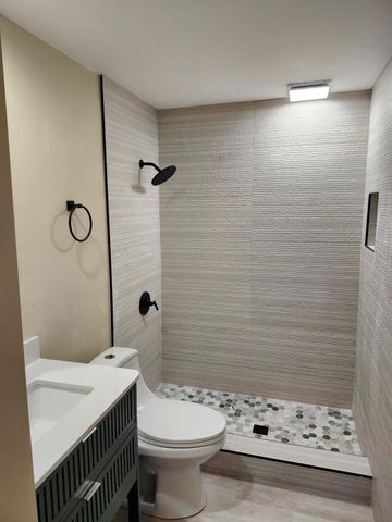 953 NE 34th Street, Oakland Park, FL 33334