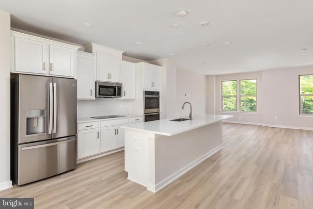 13658 COBBLE LOOP, Woodbridge, VA 22193