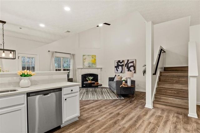 3844 Augustine Place, Rex, GA 30273