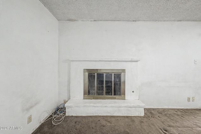 3522 W MERCER Lane, Phoenix, AZ 85029
