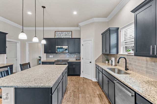 3706 Jared Michael Drive, Shreveport, LA 71107