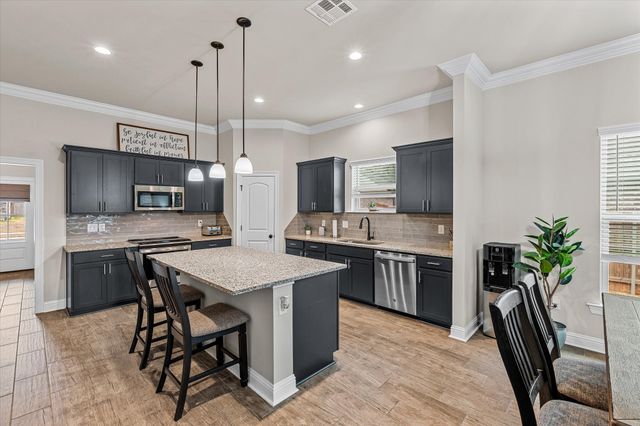 3706 Jared Michael Drive, Shreveport, LA 71107